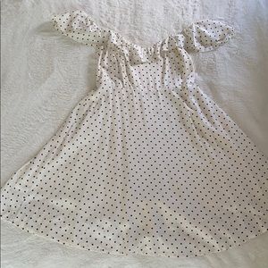 Black and white polka dot dress!